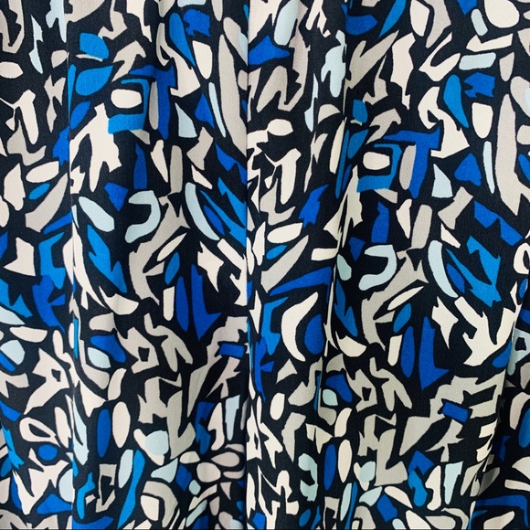 Trouve Blue Geometric Print Ankle Crop Pants Small - Picture 3 of 8